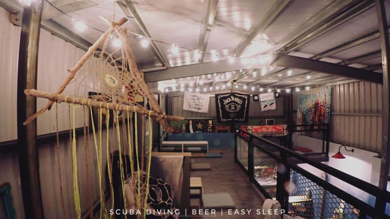 氮醉潛水酒吧旅宿joscubar Diving Hostel Сяолюцю Экстерьер фото