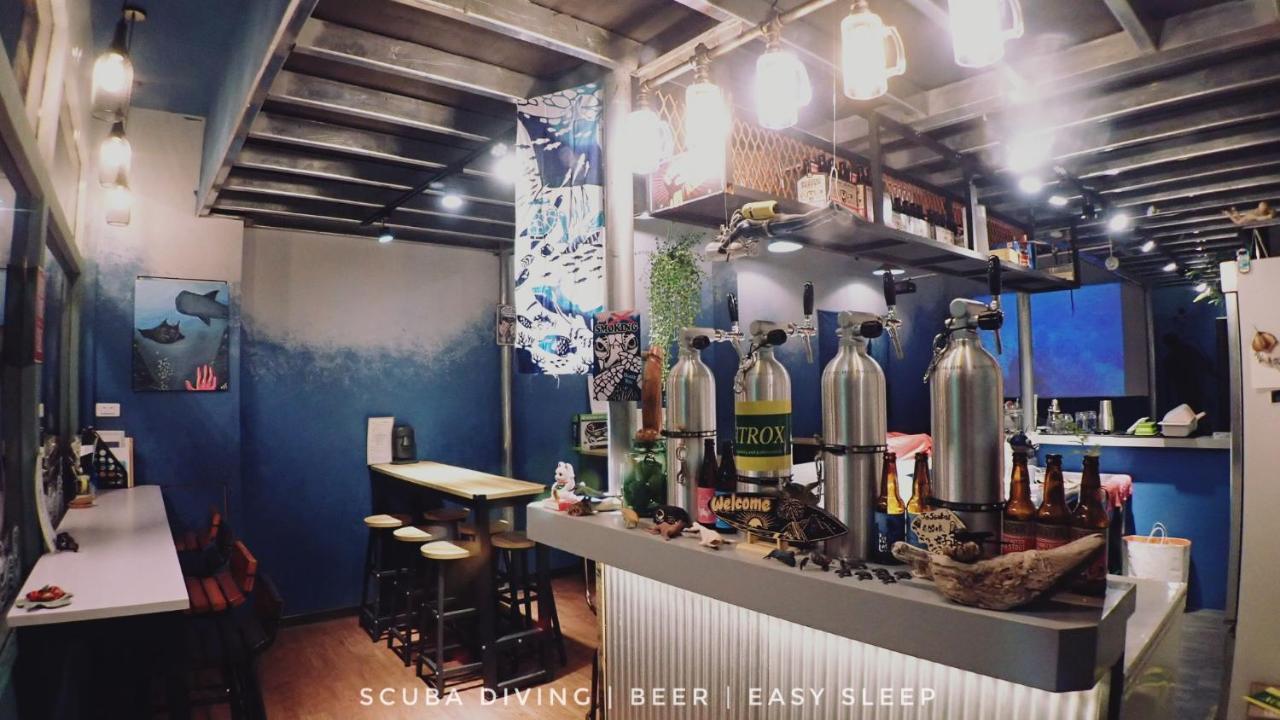 氮醉潛水酒吧旅宿joscubar Diving Hostel Сяолюцю Экстерьер фото